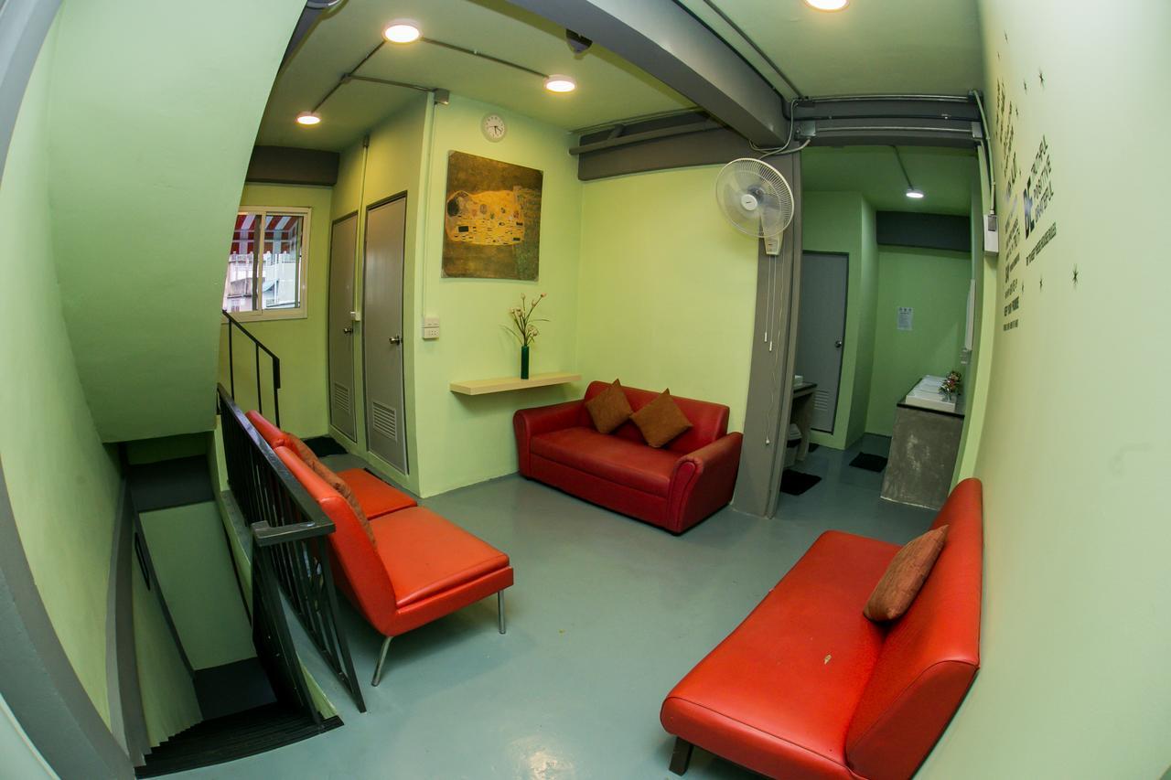 Samsen 8 Hostel Bangkok Buitenkant foto