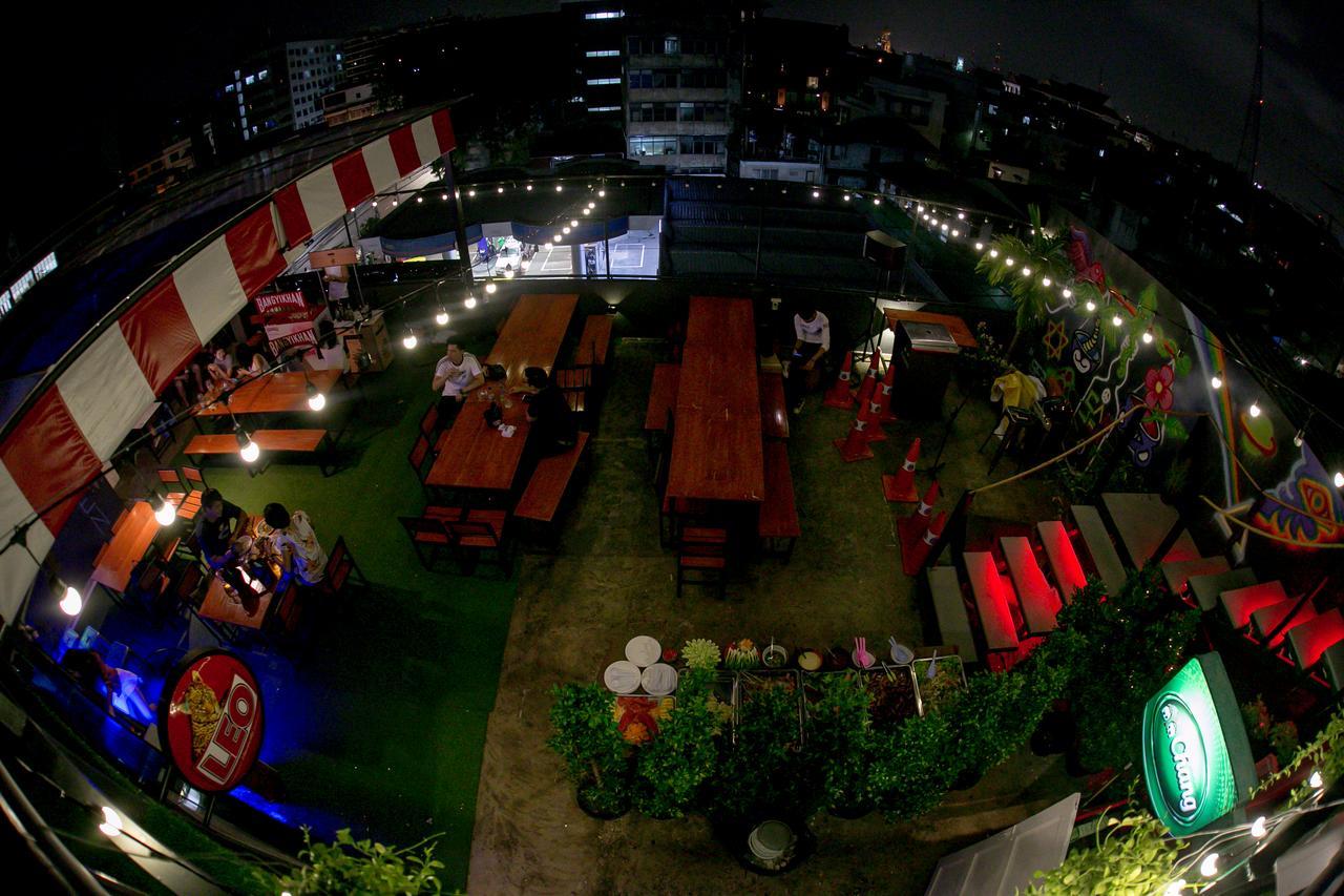 Samsen 8 Hostel Bangkok Buitenkant foto