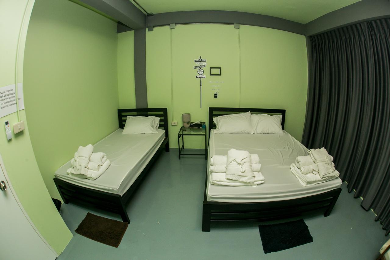 Samsen 8 Hostel Bangkok Buitenkant foto