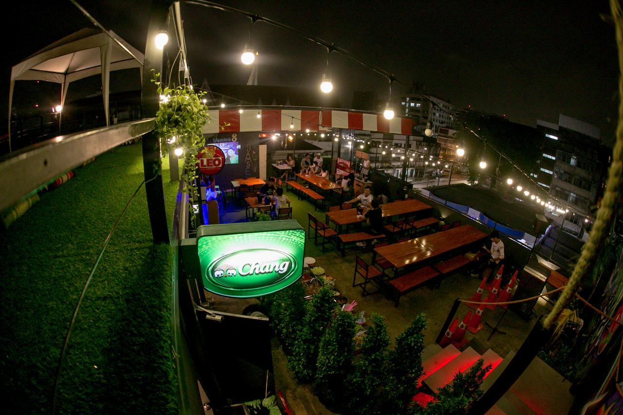 Samsen 8 Hostel Bangkok Buitenkant foto