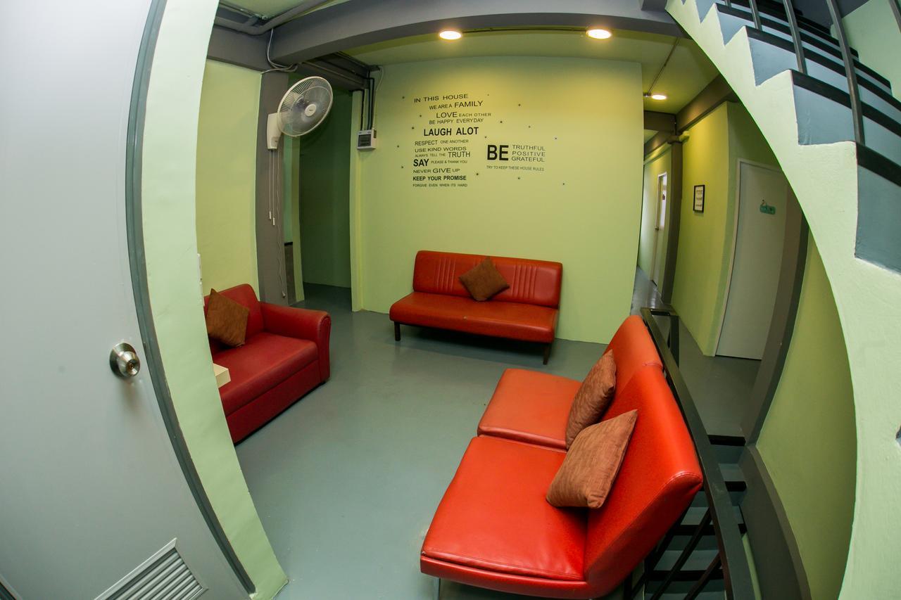 Samsen 8 Hostel Bangkok Buitenkant foto